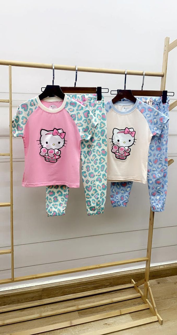 Casual clothes KGU-CAS008